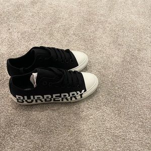 Burberry shoes, size 38.5